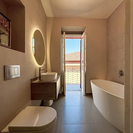 Perla Rossa A Due Passi Dal *