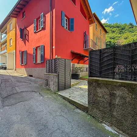 Perla Rossa A Due Passi Dal Villa Pianello Del Lario