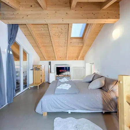 Villa Rossa - 2 Steps From The Lake Villa