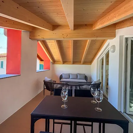 Perla Rossa A Due Passi Dal