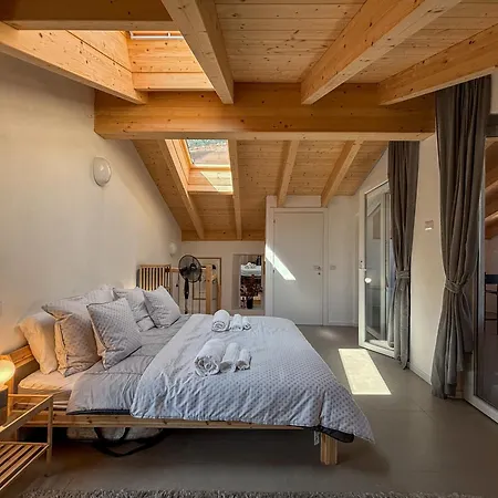 Perla Rossa A Due Passi Dal