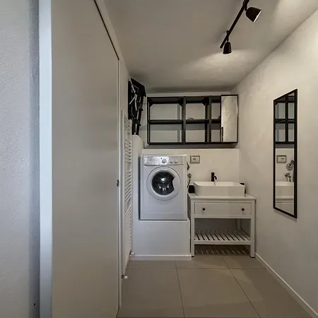 Perla Rossa A Due Passi Dal